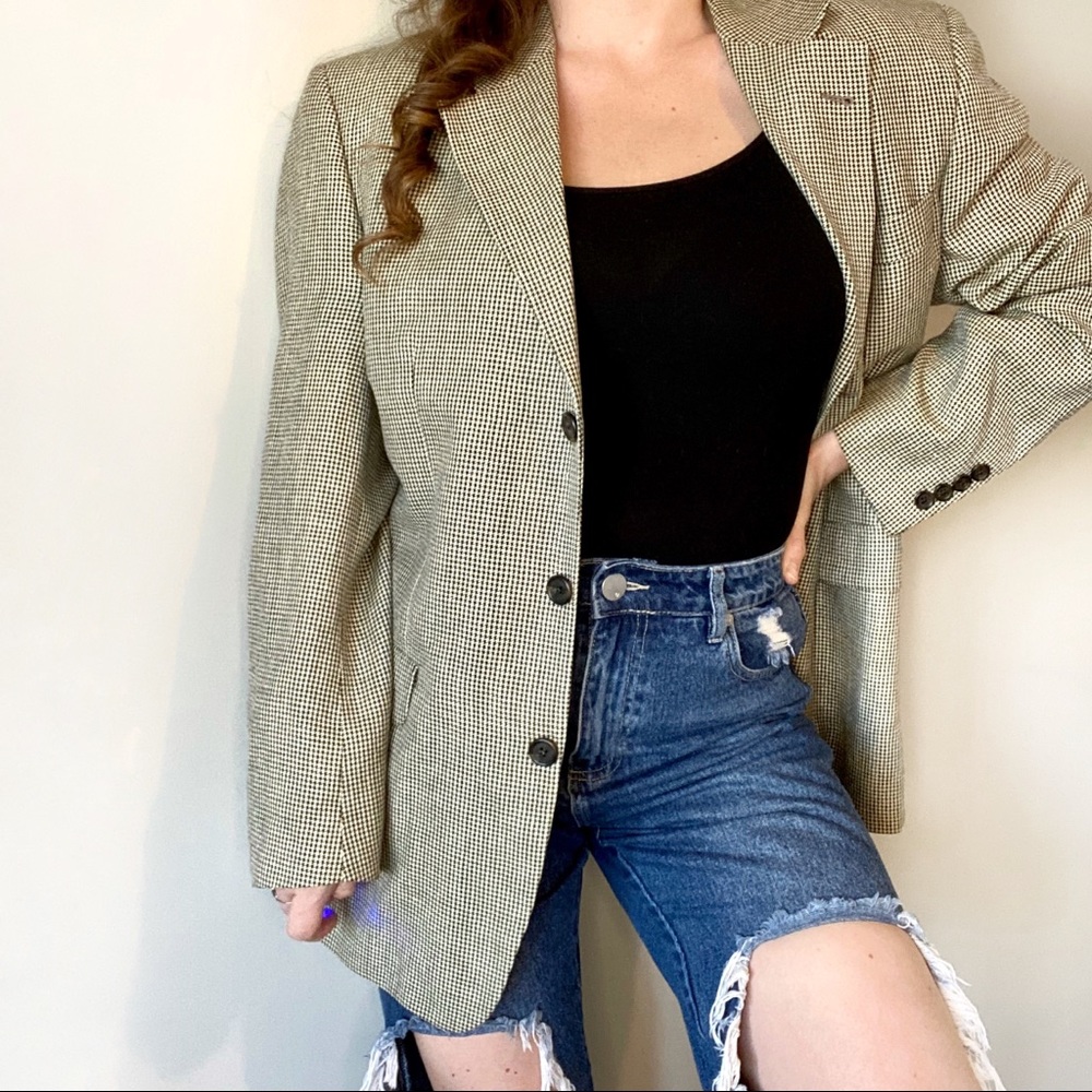 Retro Tommy Hilfiger houndstooth boyfriend blazer